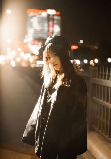 欧美艳星juliaannv_超清动漫在线观看