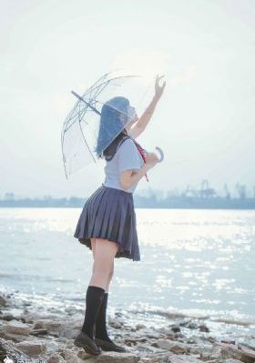 色欲色香日韩在线_国产剧电影免费在线