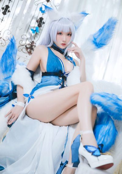 丰满的少妇中文字幕完整版_快播高清无删减WWW