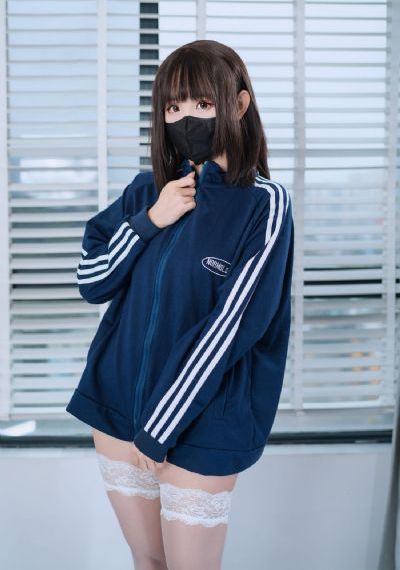欧美曰女人_完整版电影在线观看