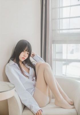 亚洲欧美另类国产制服_1080P天堂在线