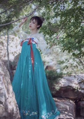 欧美大尺度恐怖电影_1080电影完整版